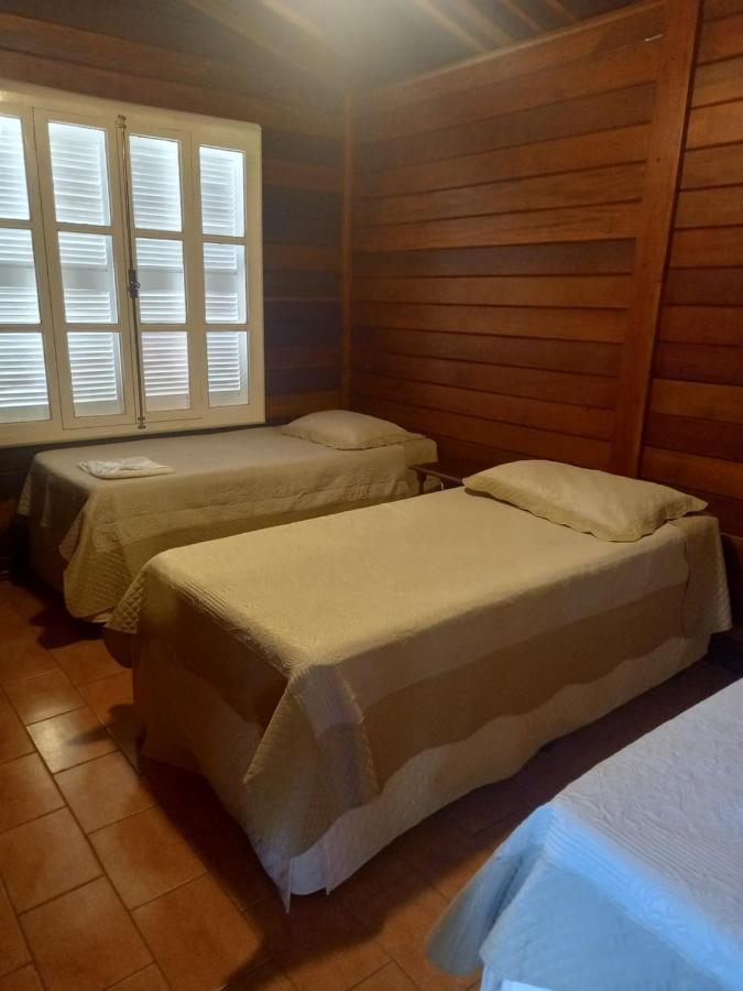 פירקאיה Pousada Casa Amarela מראה חיצוני תמונה
