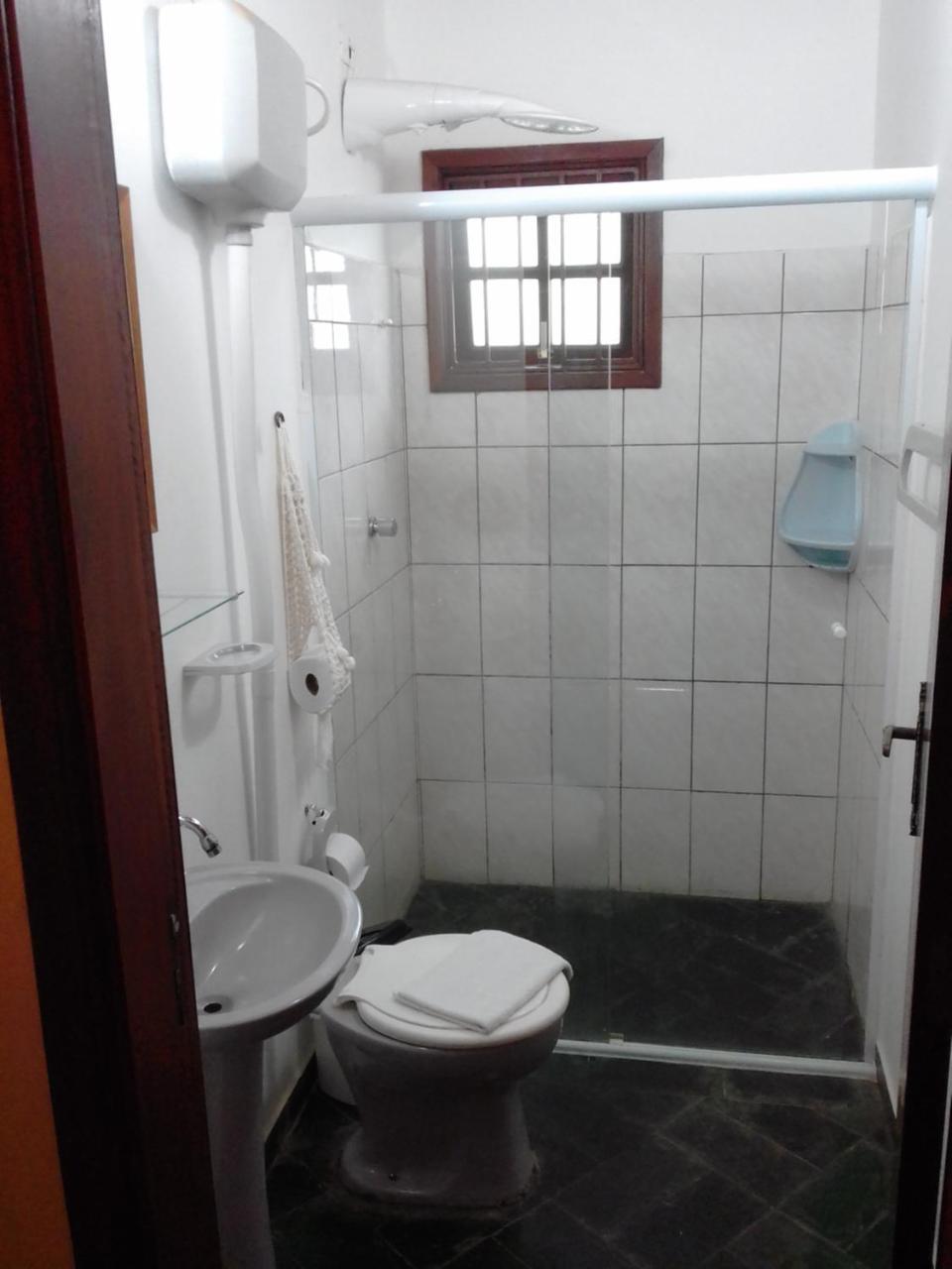 פירקאיה Pousada Casa Amarela מראה חיצוני תמונה